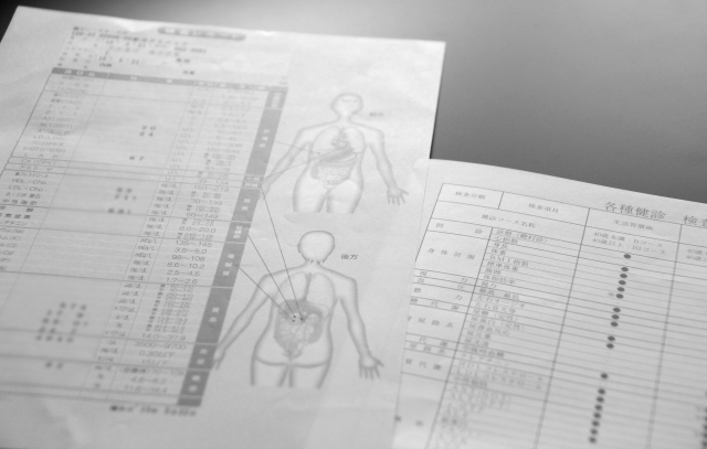遺伝子検査をお医者さんが体験して解説してる d01d45914a6345562f3137c424199e48_s 遺伝子検査をお医者さんが体験して解説してる